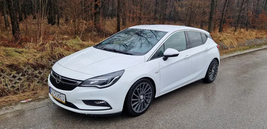 opel Opel Astra cena 49900 przebieg: 79400, rok produkcji 2015 z Rzeszów